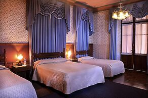 Capital Plaza Hotel