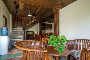 Lakeview Eco Lodge