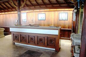 Lakeview Eco Lodge