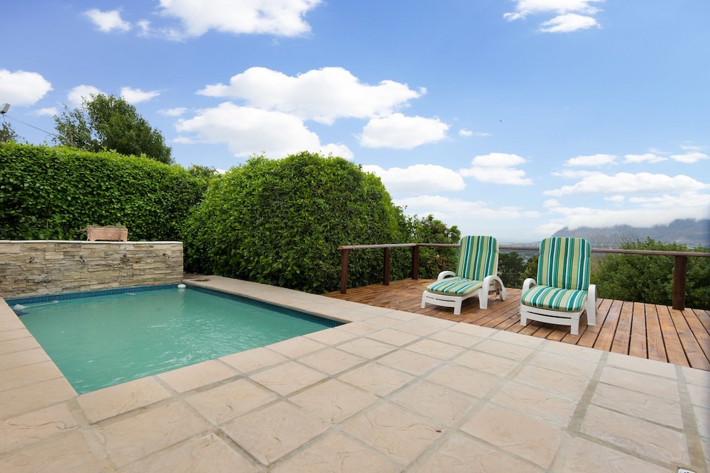 Constantia Vista