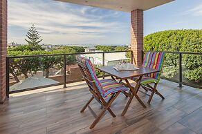 White Shark Guest House