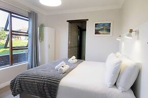 White Shark Guest House