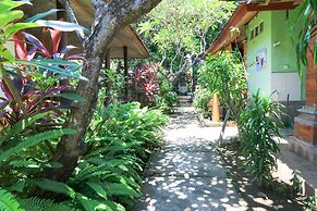 Mertha Jati Hotel & Bungalow
