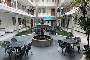 Hotel San Fernando Real