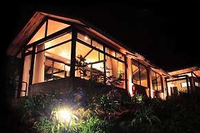 Altura Hotel