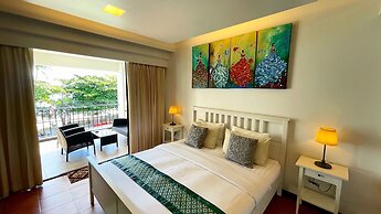 Beach Gallery House