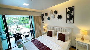 Beach Gallery House