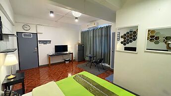 Beach Gallery House
