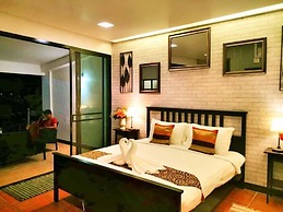 Beach Gallery House