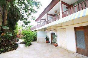 Petit Hotel Bali