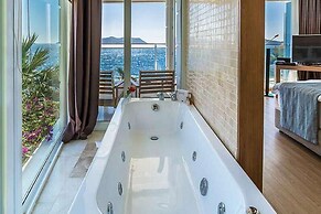 Rhapsody Hotel Kaş