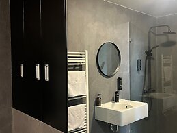 Hotel Bifrost