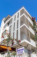 Defne Hotel