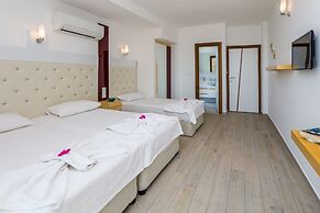 Defne Hotel