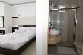 Kas Maki Hotel