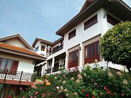 PhuMorkDao Resort