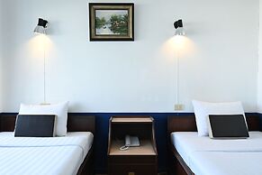 The Krungkasem Srikrung Hotel