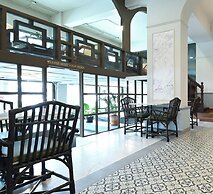 The Krungkasem Srikrung Hotel