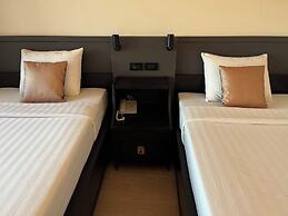 The Krungkasem Srikrung Hotel