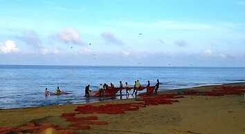 Palagama Beach