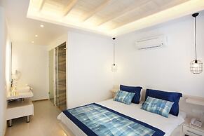 Nur Beach Hotel