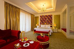 The Grand Kandyan