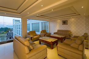 The Grand Kandyan