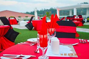 The Grand Kandyan