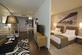Opera Suite Hotel
