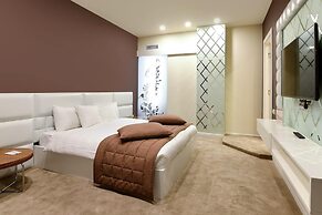 Opera Suite Hotel