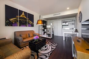 Opera Suite Hotel