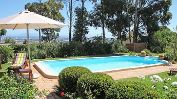 Somerset Sights Bed and Breakfast
