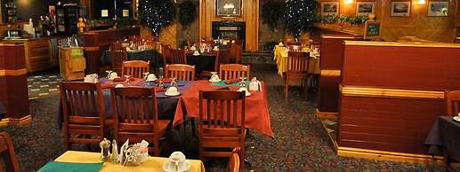 Pinewood Motor Inn