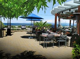 Qualicum Beach Inn