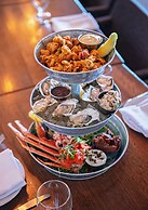 Qualicum Beach Inn