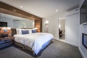Qualicum Beach Inn