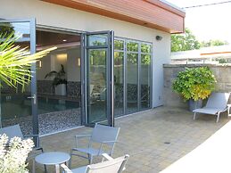 Qualicum Beach Inn