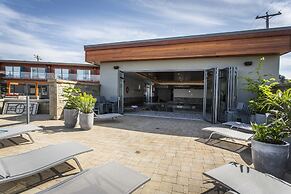 Qualicum Beach Inn