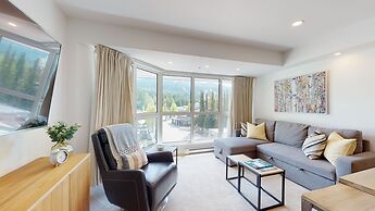 Le Chamois by Whistler Premier
