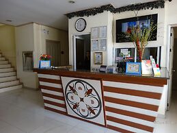 Rodolfo Royale Hotel