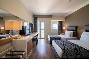 Cettia Beach Resort - Adults Only