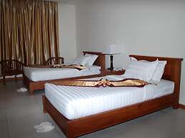 Man Myanmar Hotel