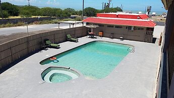 Executive Inn and Suites