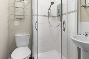 Bedford House Apartments
