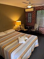 The Mullum Motel
