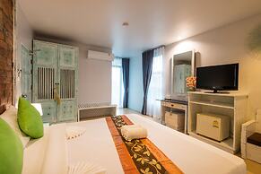 Baan Bandalay Hotel