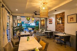 Baan Bandalay Hotel