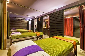 Baan Bandalay Hotel