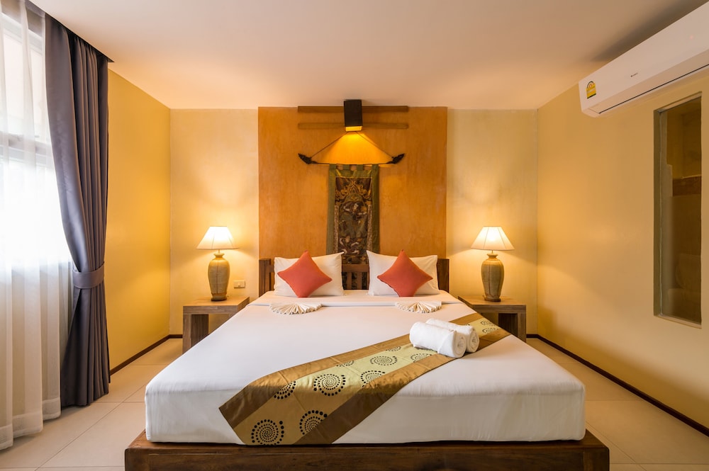 Baan Bandalay Hotel