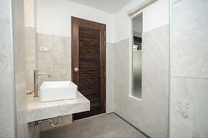 Baan Bandalay Hotel